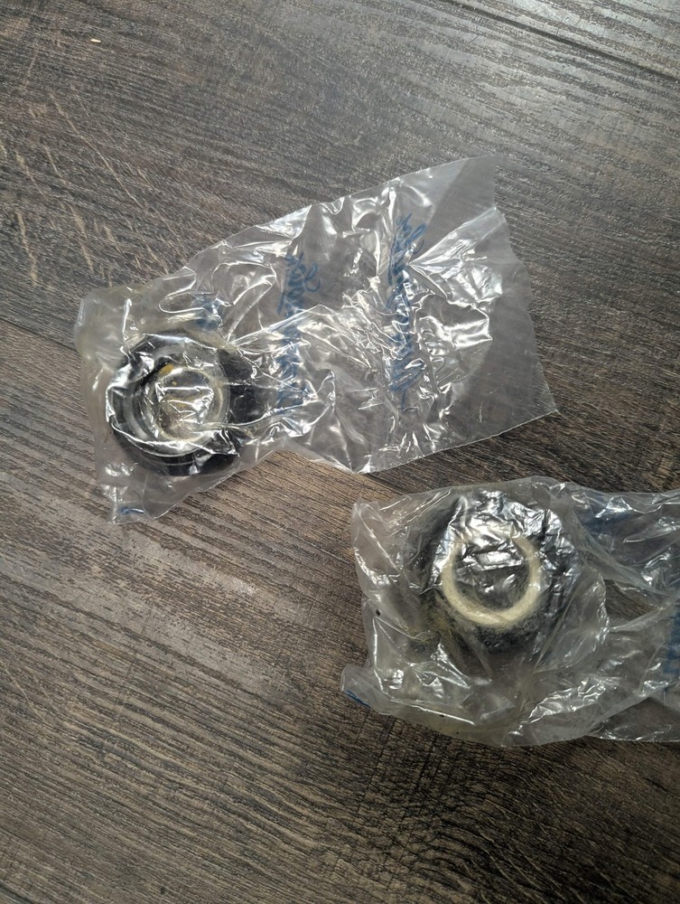 Campagnolo Ultra Torque PF30 Bottom Bracket Cups