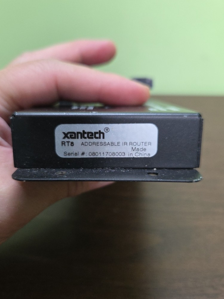 XANTECH RT8 ADDRESSABLE IR ROUTER