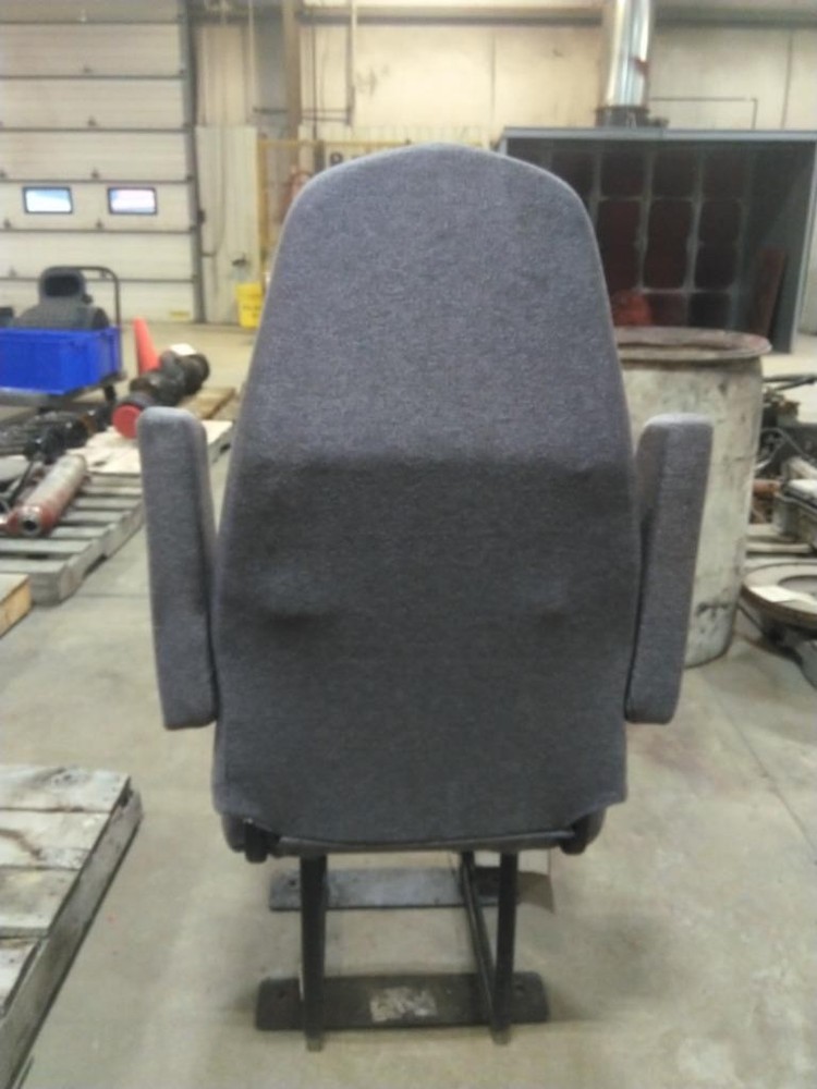 Replaces 2022 INTERNATIONAL LT FRONT SEAT , MD