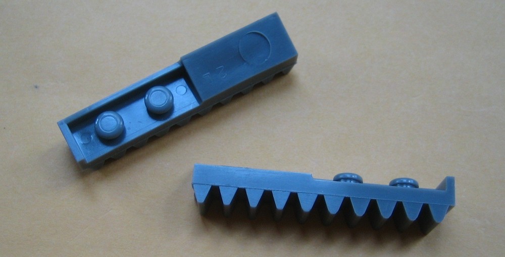 Side Rack (L & R) for SilverReed/Singer/Studio knitting machine