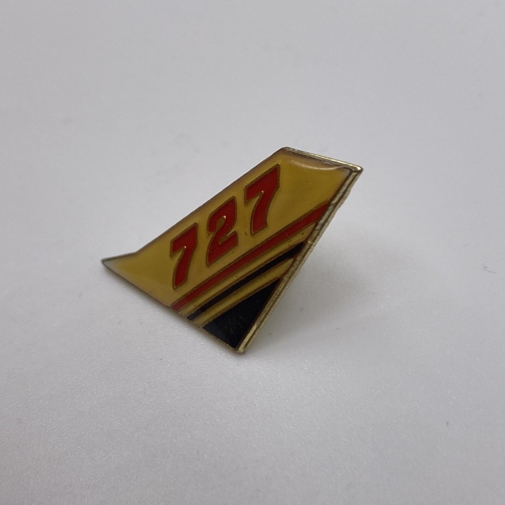 Vintage Boeing 727 Tailfin Enamel Lapel Hat Pin
