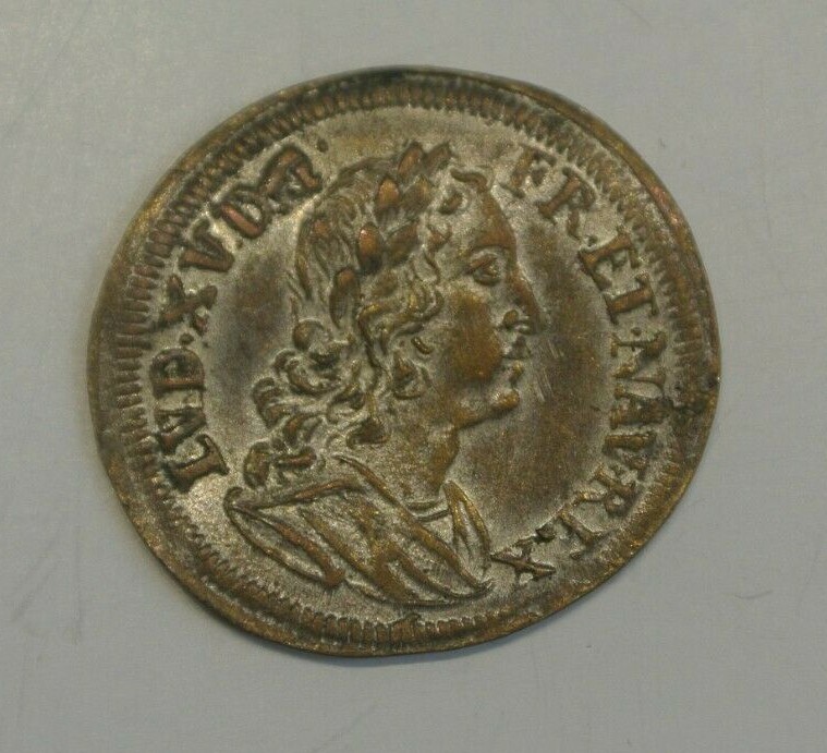 LOUIS XV      HISTORIQUE