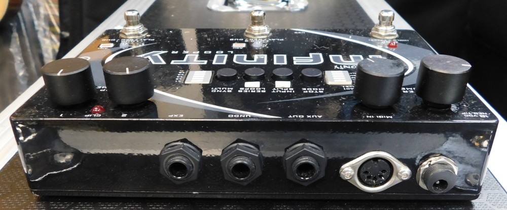 Pigtronix Infinity Looper Effects Pedal AND Remote Switch