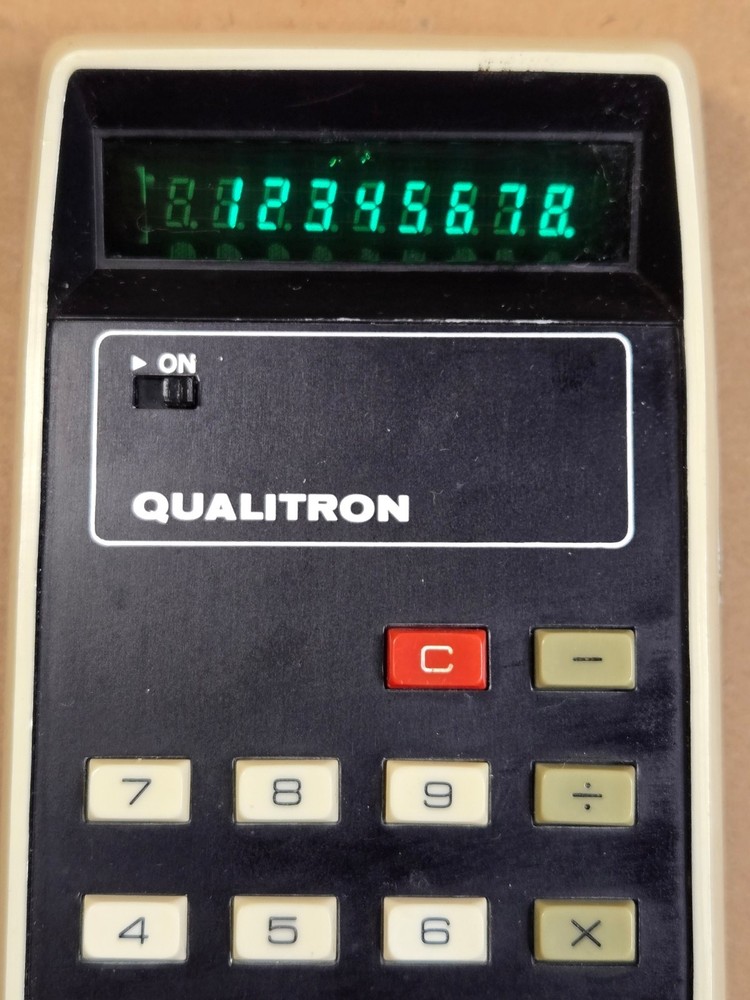 Qualitron Model 1437 Vintage Calculator - Working Well