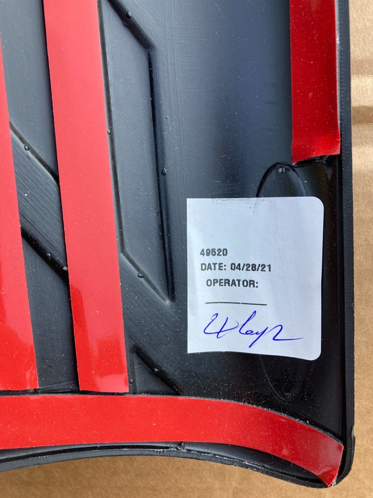 Bushwacker 49520 - Right Side Rail Only