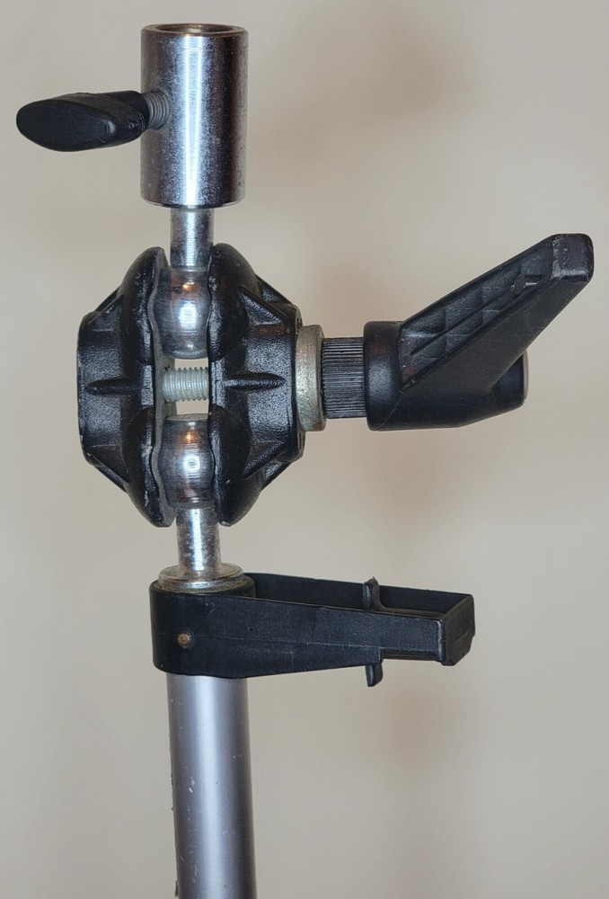 Westcott Telescoping Boom Arm with Reflector Holder