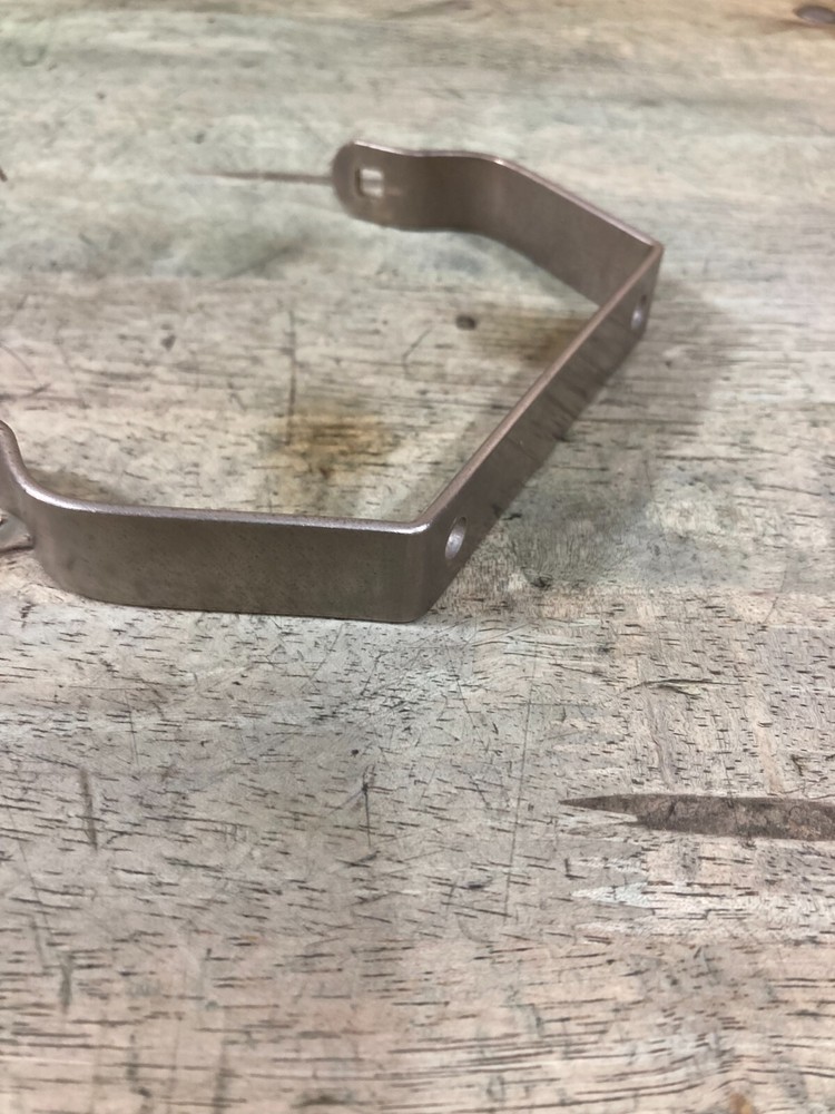 Coleman 4A Gas Iron - Handle Bracket