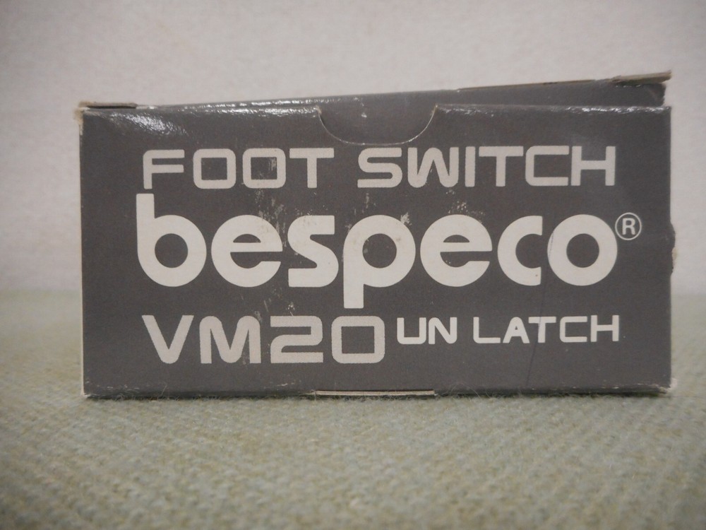 Vintage Bespeco VM-20 Unlatch Footswitch