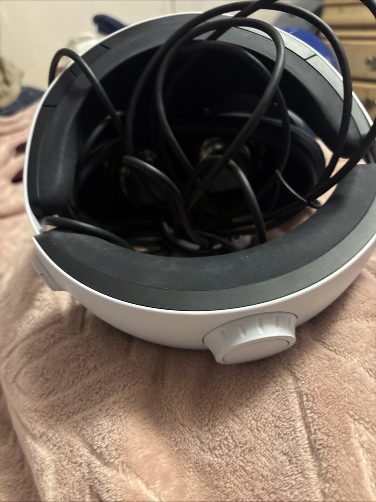 PlayStation VR2 Virtual Reality Headset with Controllers