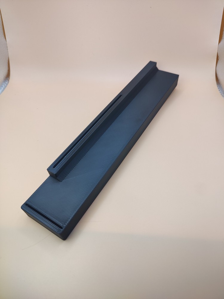 GPU Display Stand - Low profile stand for you retired Graphics Card!