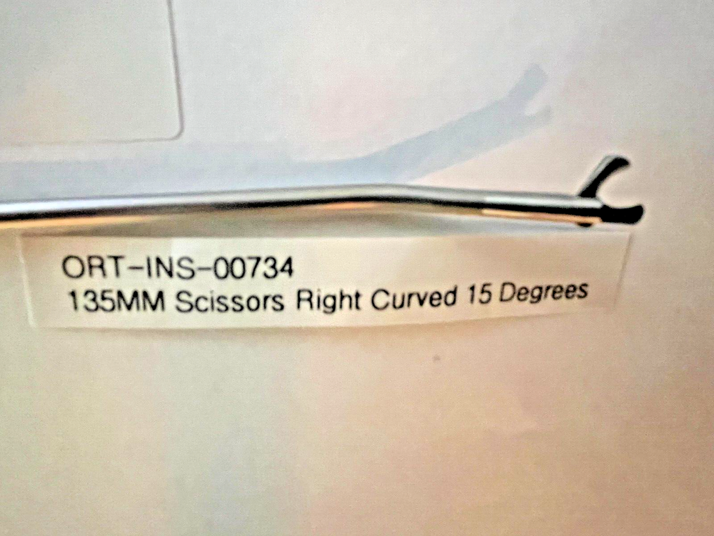 Arthroscopic 135MM Scissors Right Curved 15 Degrees 1.5MM Head