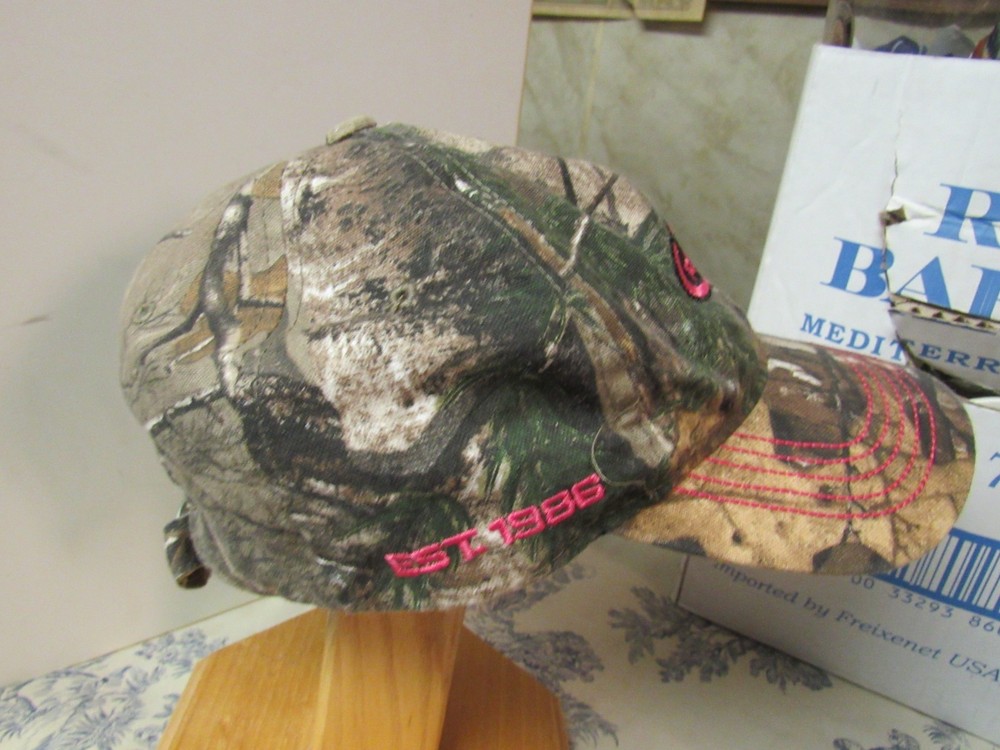 Team Realtree Embroidered Baseball Hat