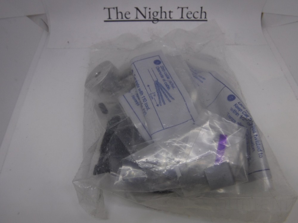 BIOPAC Systems Data Acquisition Modules W/ Cables & Accessories UIM100C + Oth MN