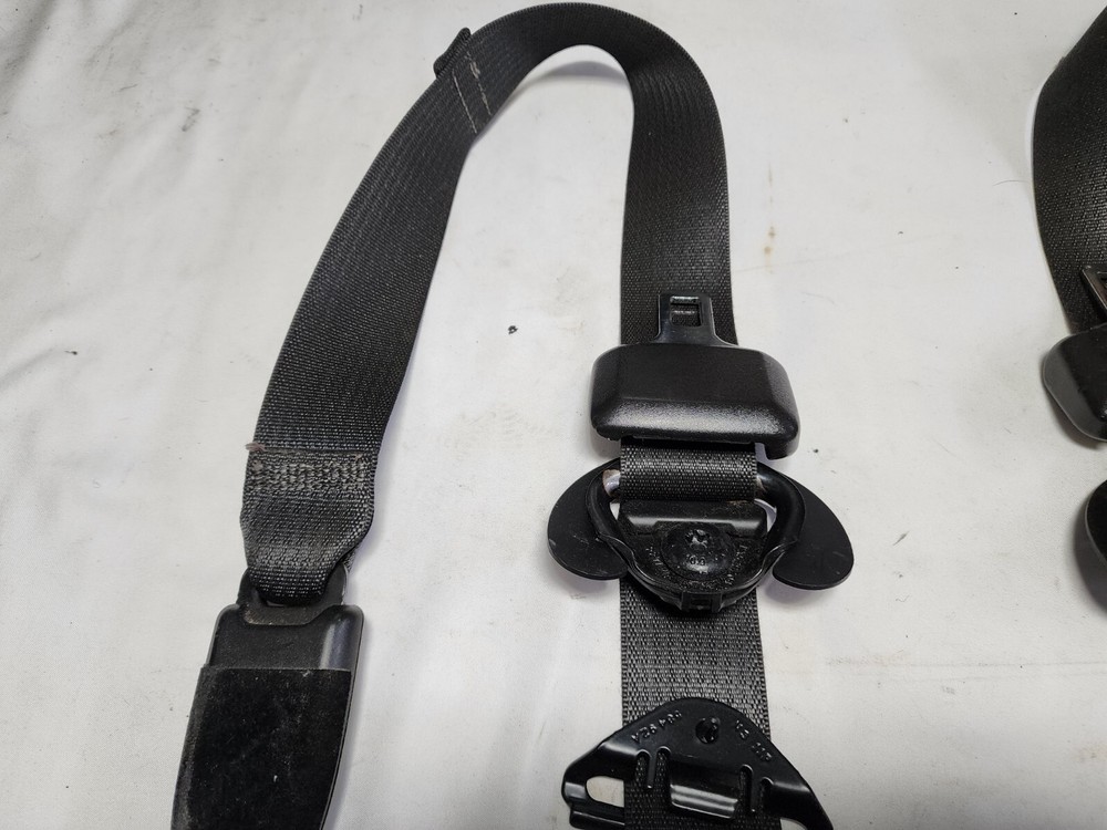 2012 - 2017 Chevy Sonic Drivers & Passengers Front Seat Belts (Black)