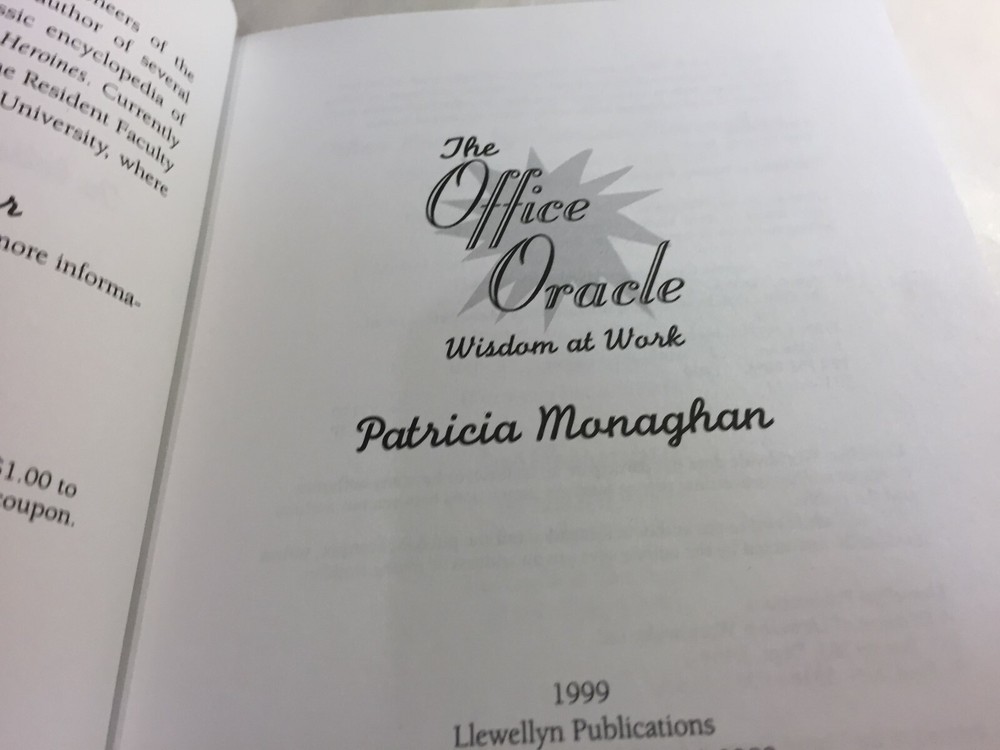 The Office Oracle : Wisdom at Work by Patricia Monaghan