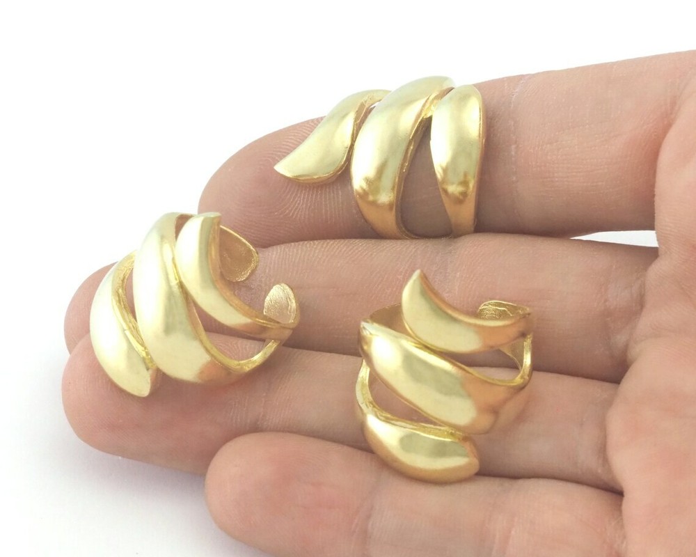 Figure Adjustable Ring Organic Shape Raw brass (6 - 9US inner size ) 4345
