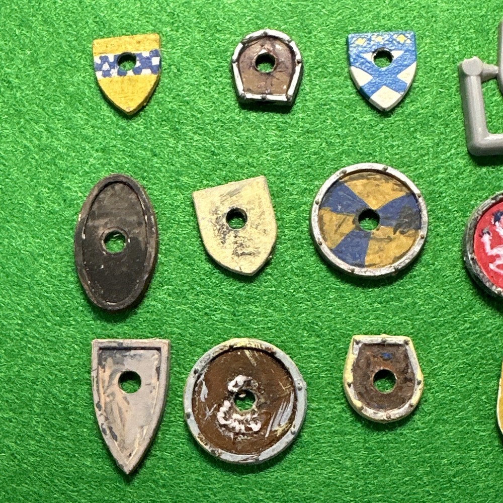 Warhammer Fighters Classic Shield Shields Bits Lot Bundle Games Workshop Citadel