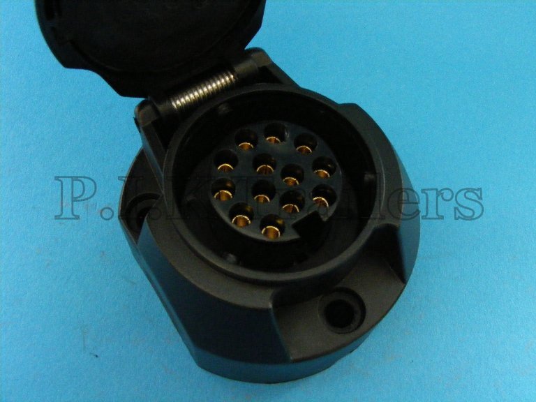 13 Pin Plug & Socket & Seal Towing Caravan & Trailer - Conforms to ISO11446