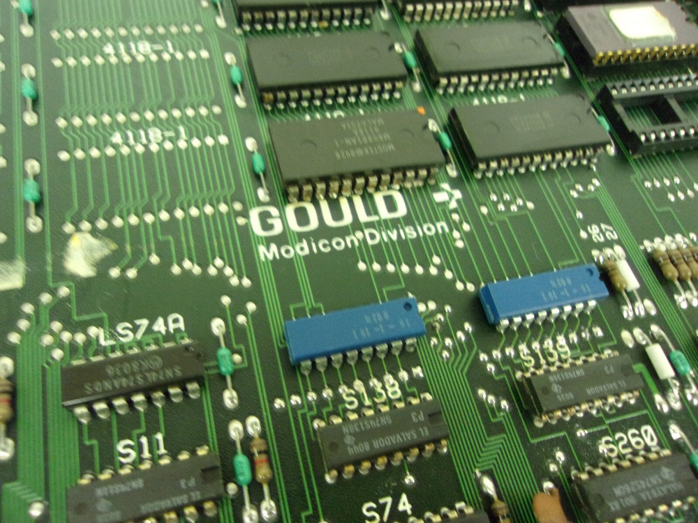 Gould Modicon Circuit Board #AS-521-P002