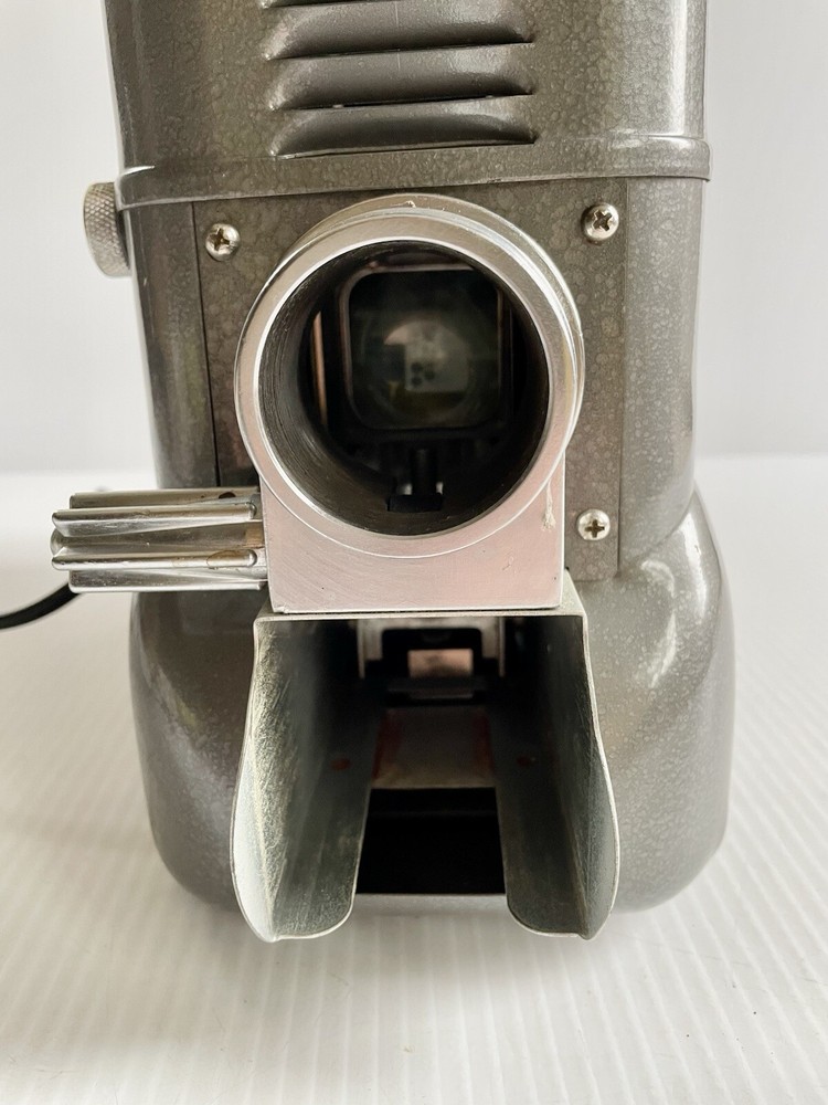 Vintage La Belle Model 500 Automatic Slide Projector, Powers On