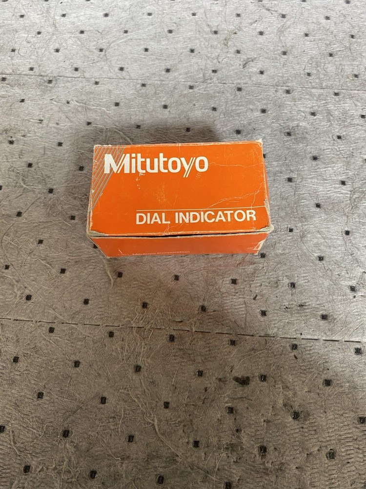 OLDER MITUTOYO NO. 1411 DIAL INDICATOR MACHINIST TOOLING