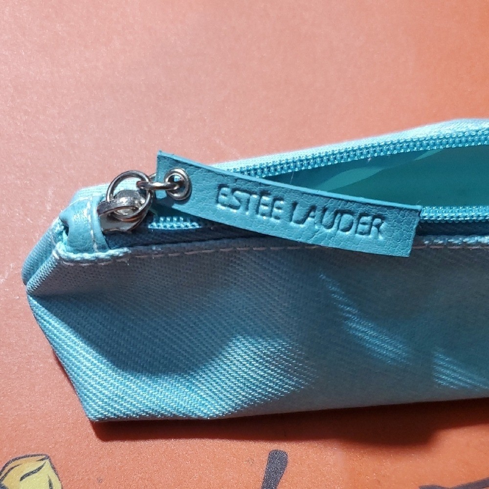 Estee Lauder Aqua Zippered Cosmetic Pouch