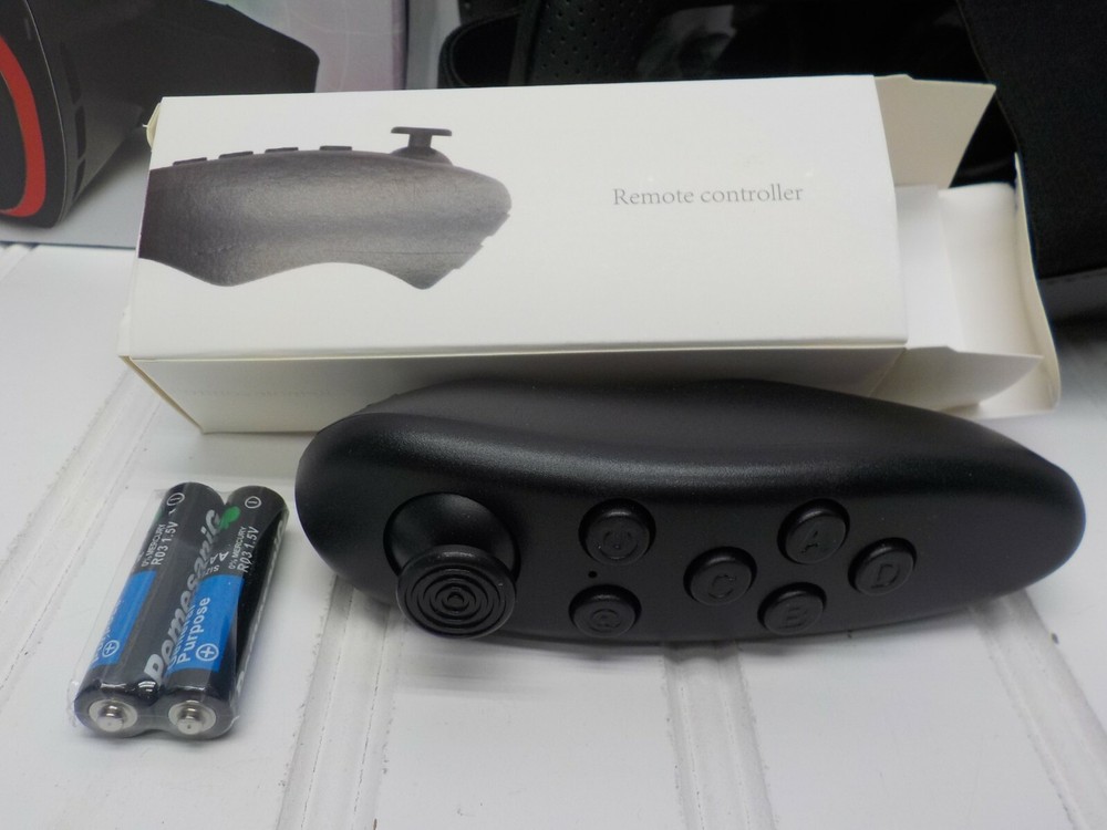 Pavapro360 Virtual Reality Headset & Remote Control