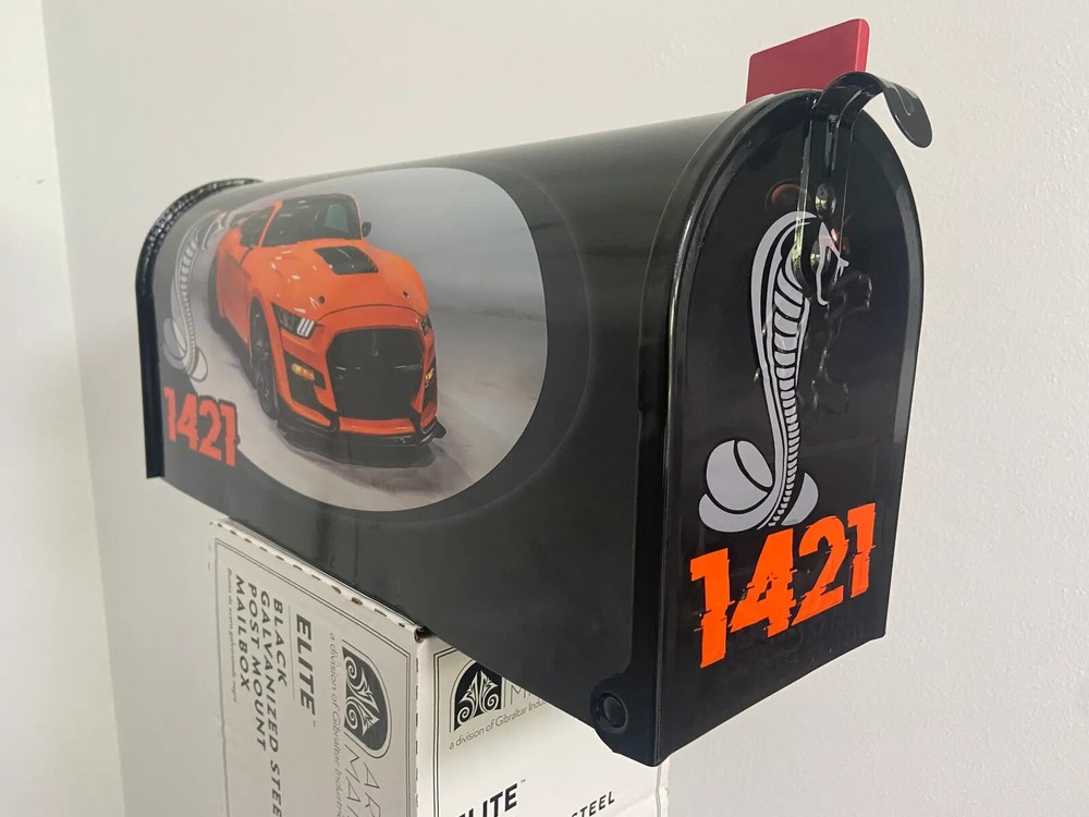 Muscle Car Custom Mailbox - Gift for Dad - Personalized gift for her