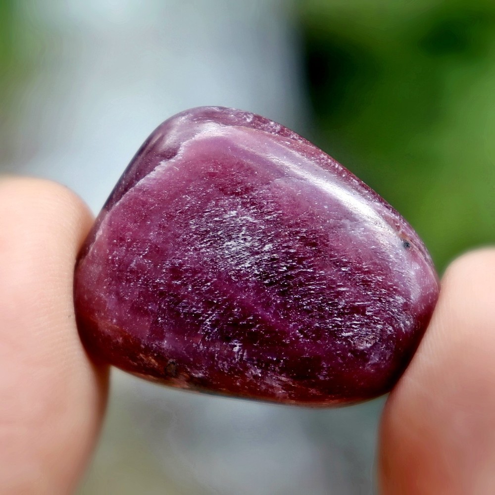 Tumbled Stone: Ruby, Red Corundum from India, Fluorescent (RUB52)