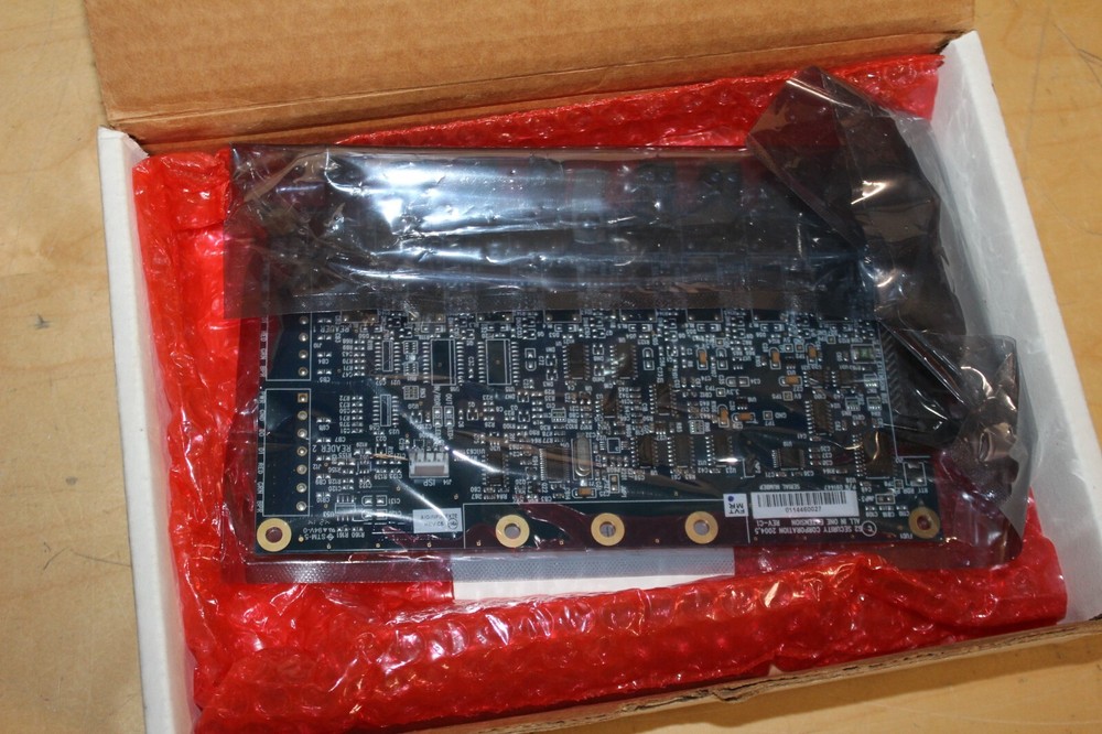 IEI 0580120 eMerge Output Module 8 Input / Output ~ NEW ~ (o)