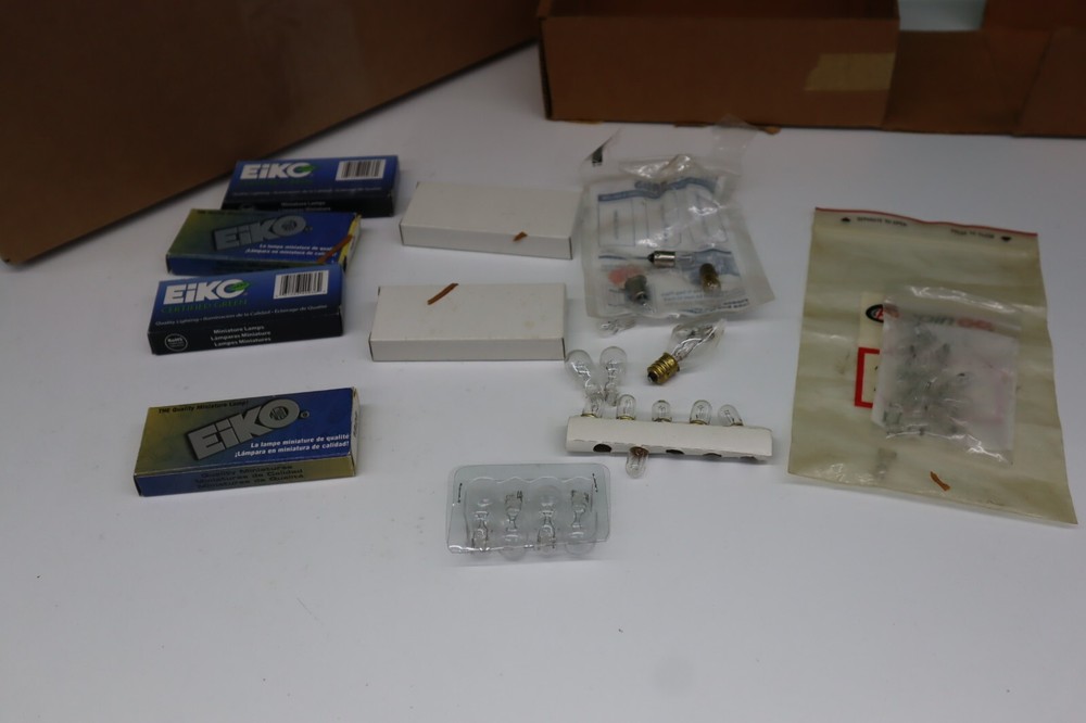 Assortment Miniature light bulbs Eiko brand