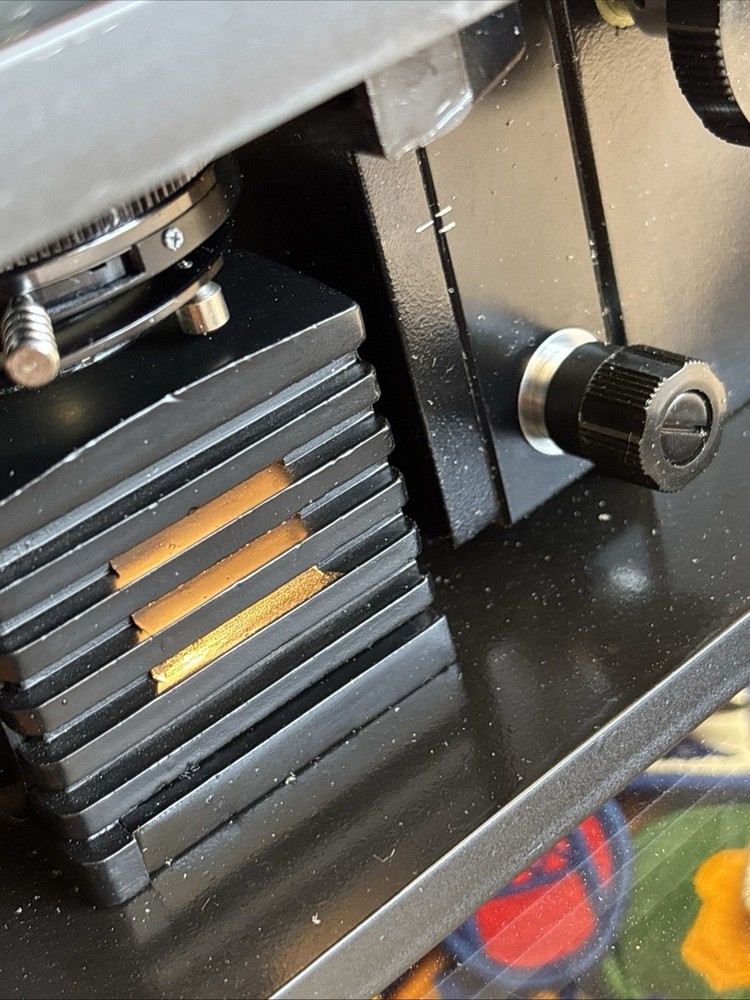 microscope Columbia FM 600