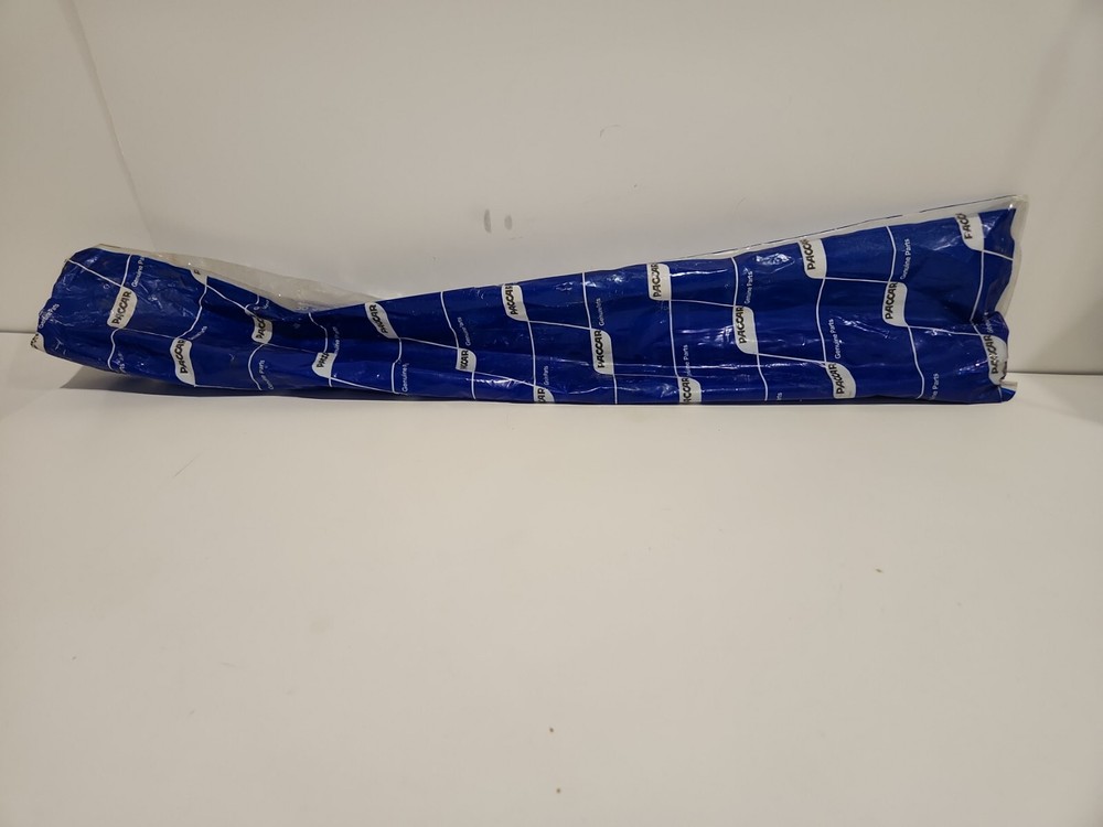 PACCAR Rad House D1030-2364 1 1/4"