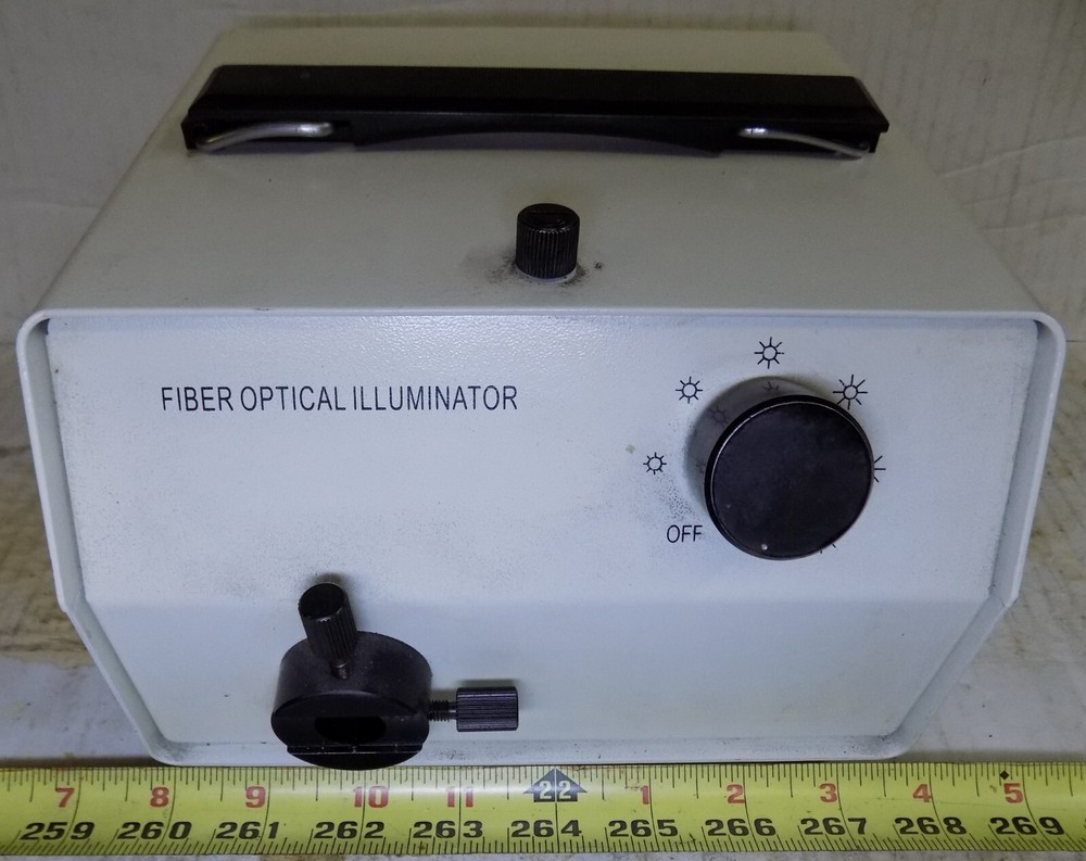 Fiber Optic illuminator Model No, 0704-737