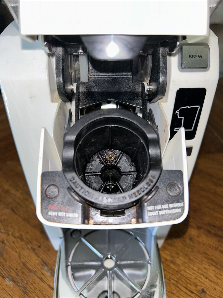 Keurig K10 Mini Plus White/Creme.