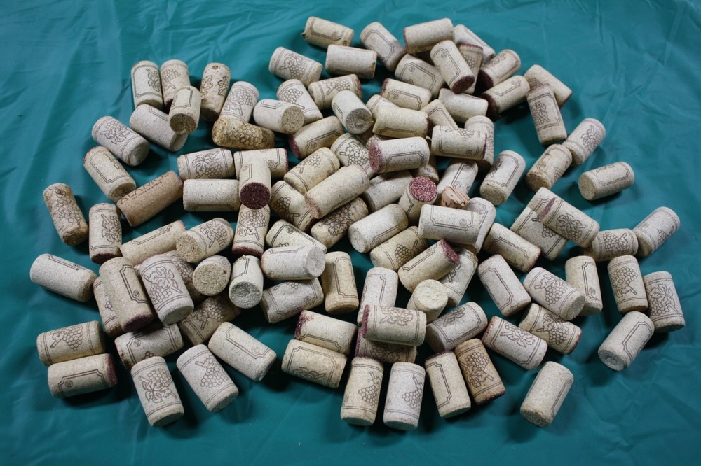 Lot 113 Assorted Used Wine Corks Natural Corks Crafts DIY Projects