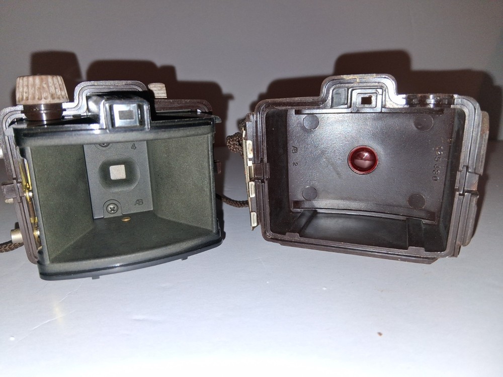 Vintage Kodak Brownie Holiday Flash Camera Untested