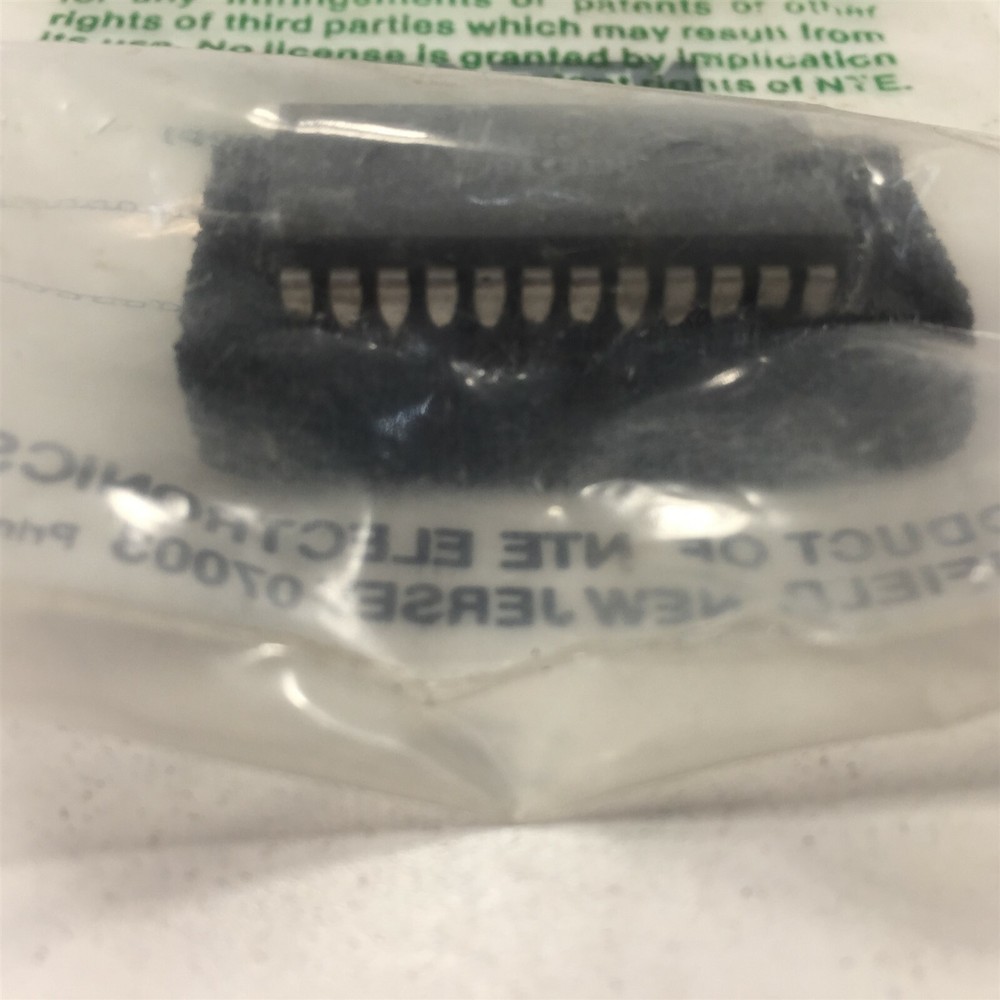 (1) NTE NTE1786 IC Frequency Lock Loop (FLL) Tuning & Control Circuit