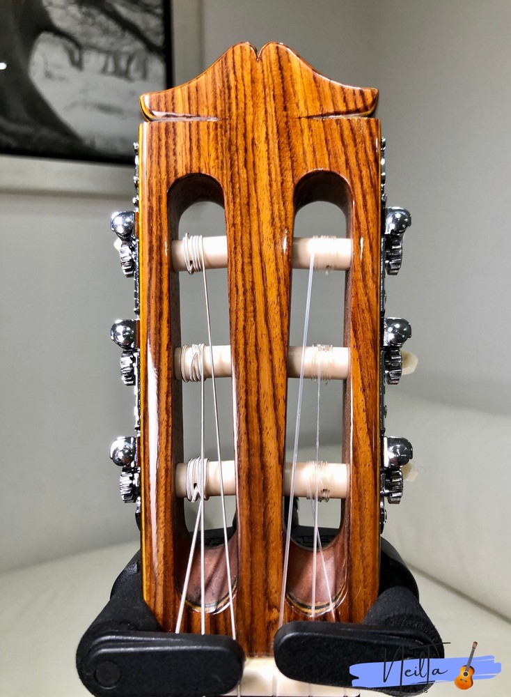 Morris M-25 Classsical Guitar 1978