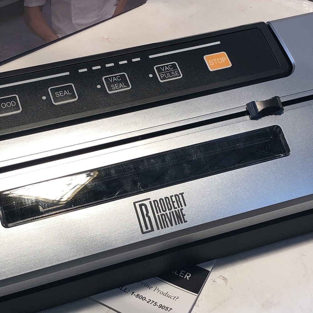 Robert Irvine Kitchen Digital Vacuum Sealer Model CRKA-DVSWB-5