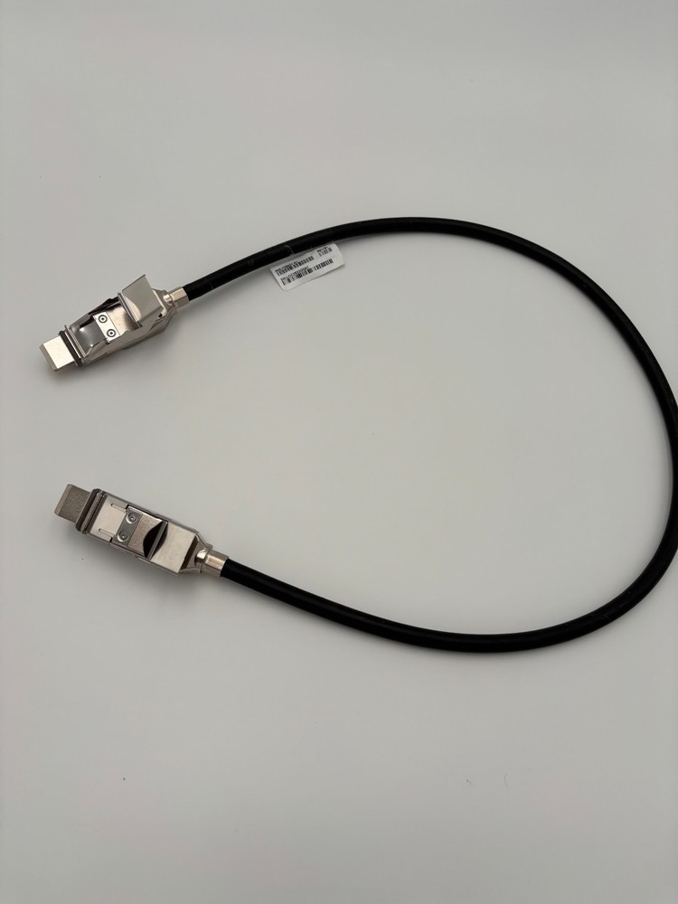 CISCO TYPE 3 1M STACKING CABLE FOR C9300L V01 REVB1 (STACK-T3-1M)