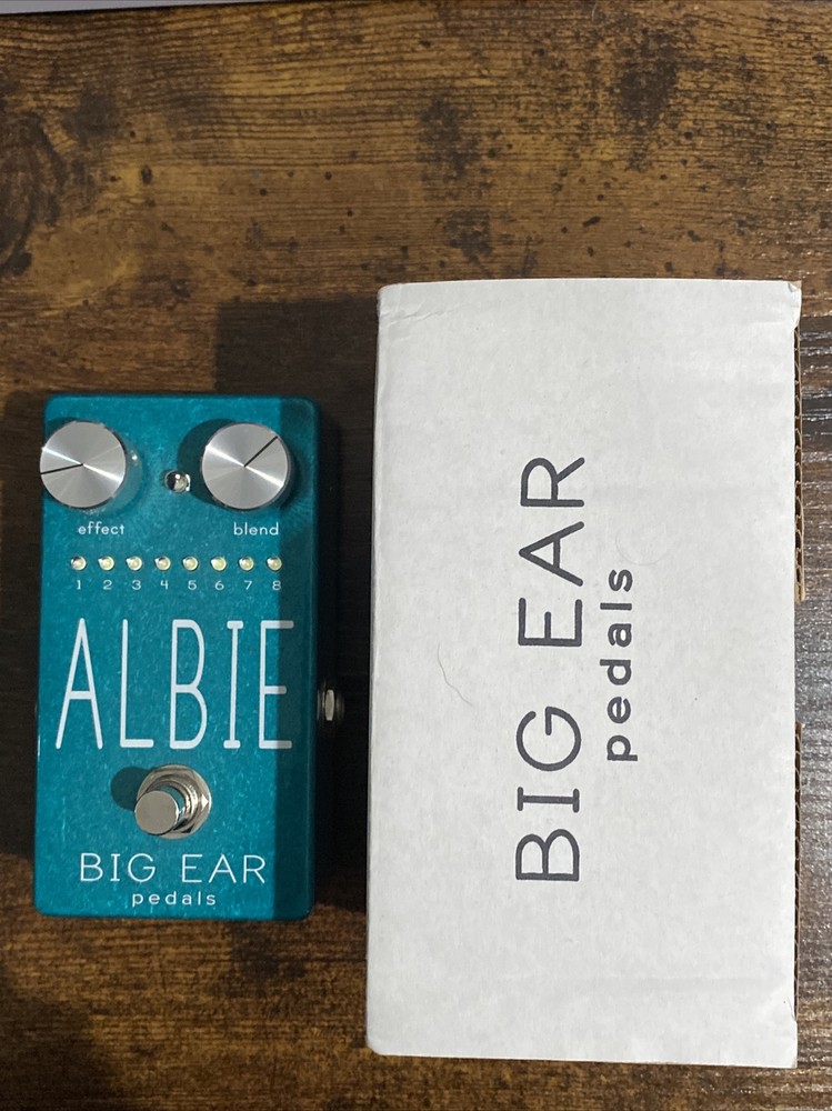 Big ear pedals albie