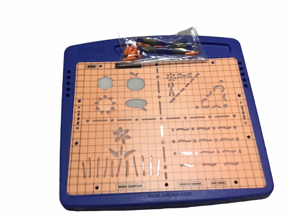 FISKARS LightBoss Ultimate Light Box Embossing & Tracing Made Easy