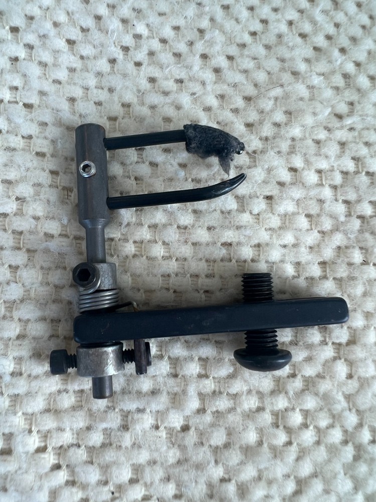 Golden Key Futura Flipper Rest