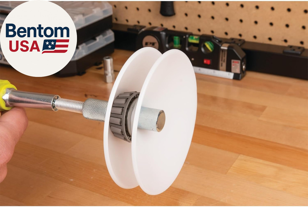 W1218 Universal Bearing Packer, White