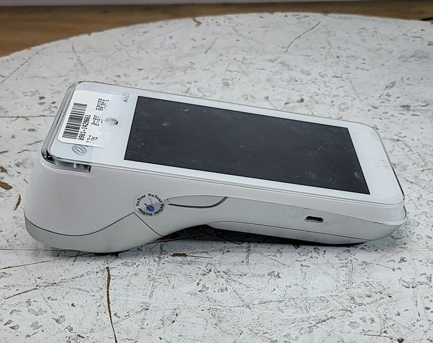 PAX A920 A920-2AW-RD5-30EA Mobile Payment Terminal USB Android SEE NOTES