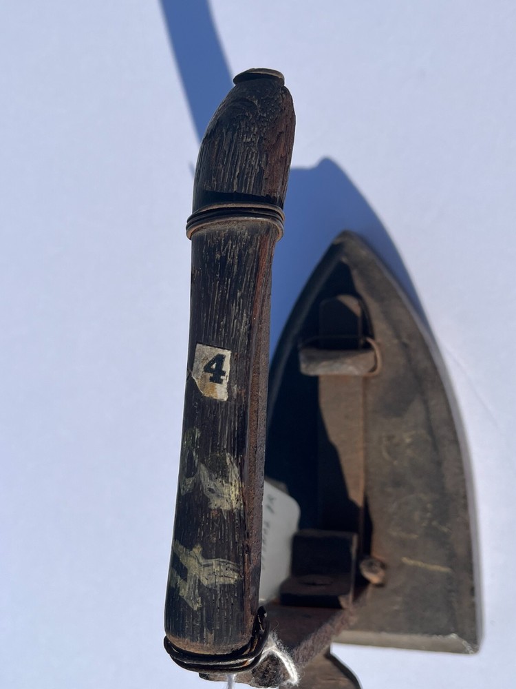 Antique Flat Iron Sad