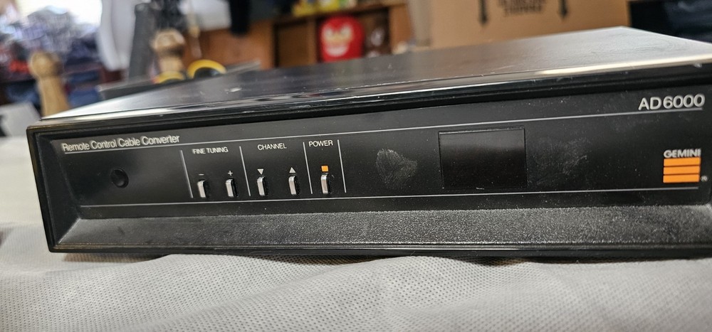 Gemini Wireless Cable Converter/Tuner Model AD6000