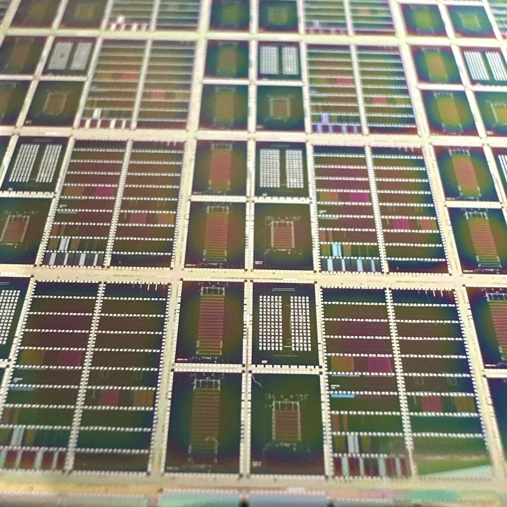 Silicon Wafer 8” Brn. USA