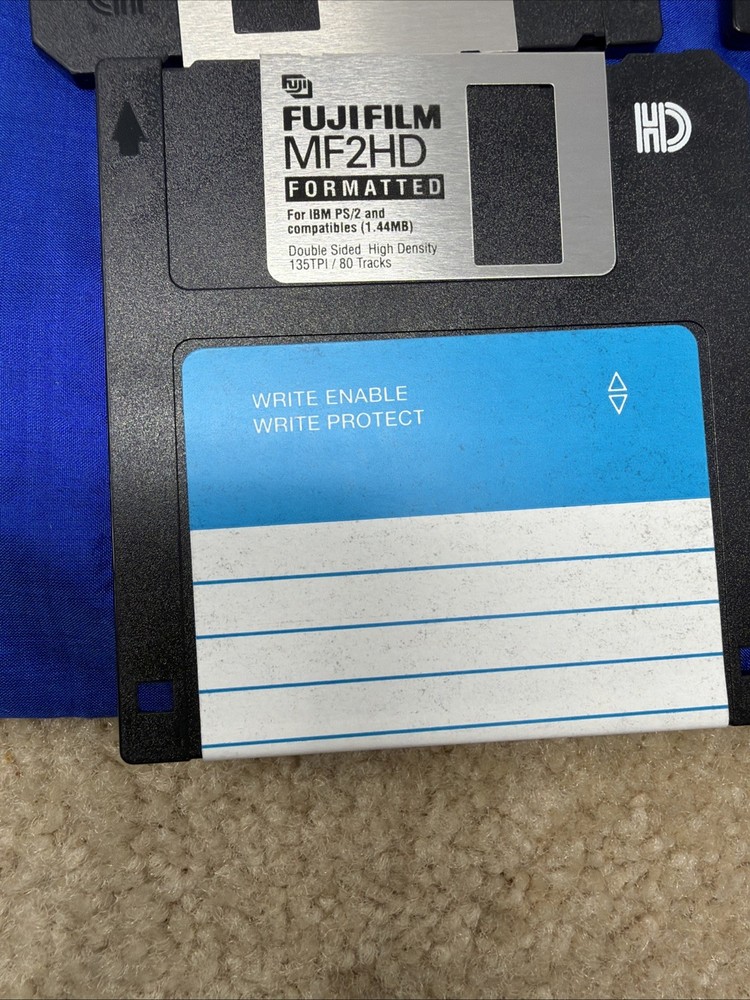 QuickBooks for Macintosh Version 3.0 Floppy Disk Vintage Accounting Software
